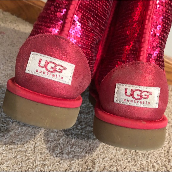 red sequin uggs - Picture 6 of 7